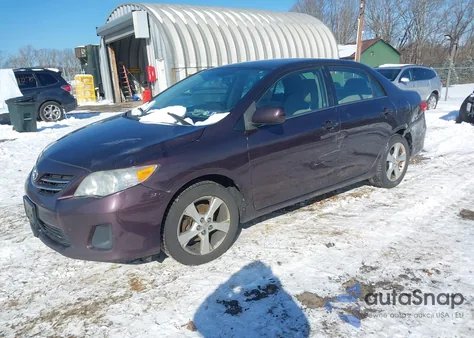 2013 Toyota Corolla Le Special Edition z USA, uszkodzony, nr VIN 2T1BU4EE5DC098589